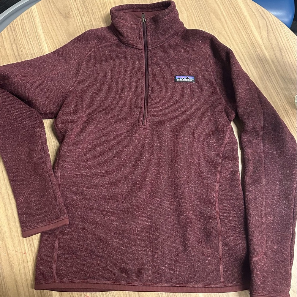 Patagonia girls, sweater, size small